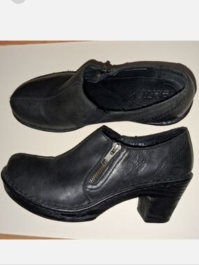 BORN Genuine SOFT Leather Clog Shoes - Black Slip On Side Zipper Womens Size 7.5